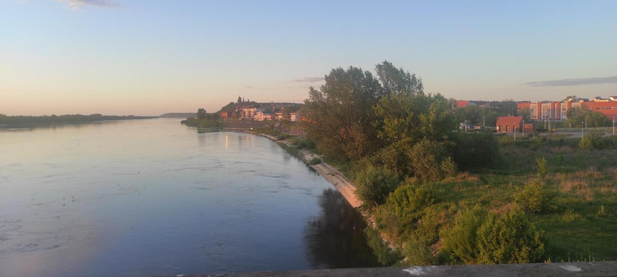 City Center Apartment 45M, 1 Bedroom And 1 Living Room With Kitchen Plus Bathroom, A Perfect Family Friendly Place Or For Home Office And A Longer Stay, A Proper Office Desk With Business Chair Provided, 100M From Market Square And Vistula River Grudziądz Buitenkant foto