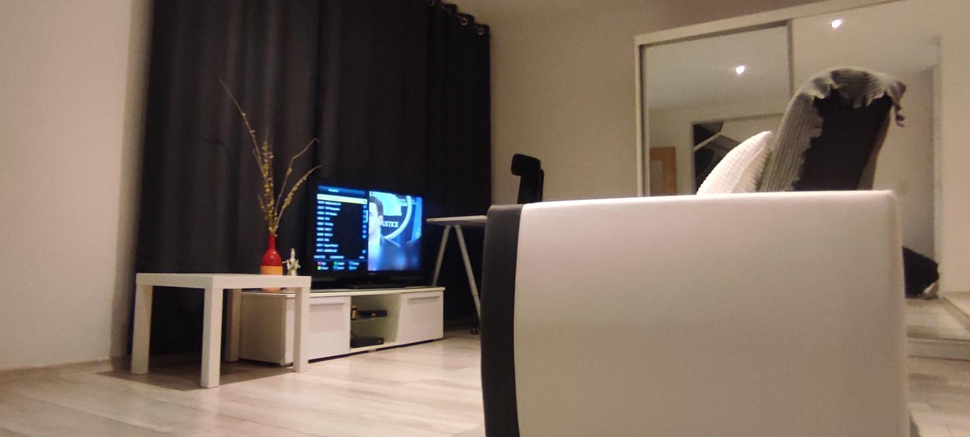 City Center Apartment 45M, 1 Bedroom And 1 Living Room With Kitchen Plus Bathroom, A Perfect Family Friendly Place Or For Home Office And A Longer Stay, A Proper Office Desk With Business Chair Provided, 100M From Market Square And Vistula River Grudziądz Buitenkant foto